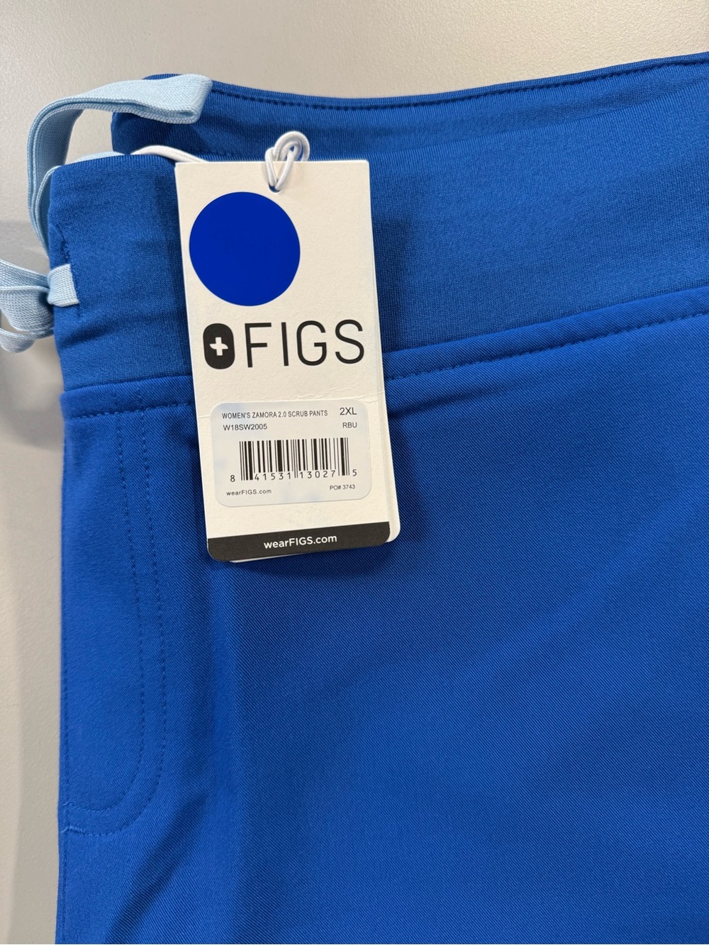 FIGS Zamora Jogger Women's Scrub Pants in Royal Blue